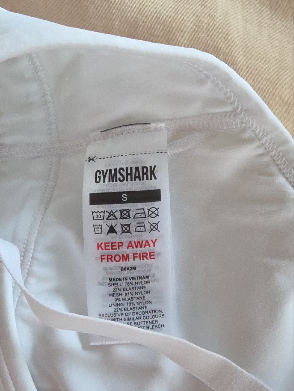 Gymshark Legacy T-Bar Sports Bra - White - Picture 6 of 7